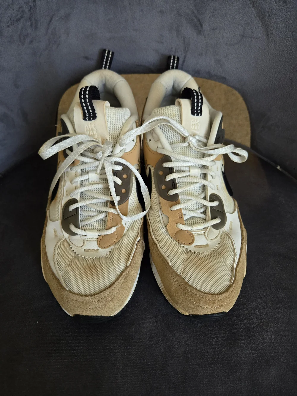 Nike Air Max 90 Futura Womens Size 9 Tan Sanddrift Black Sneaker DM9922-002